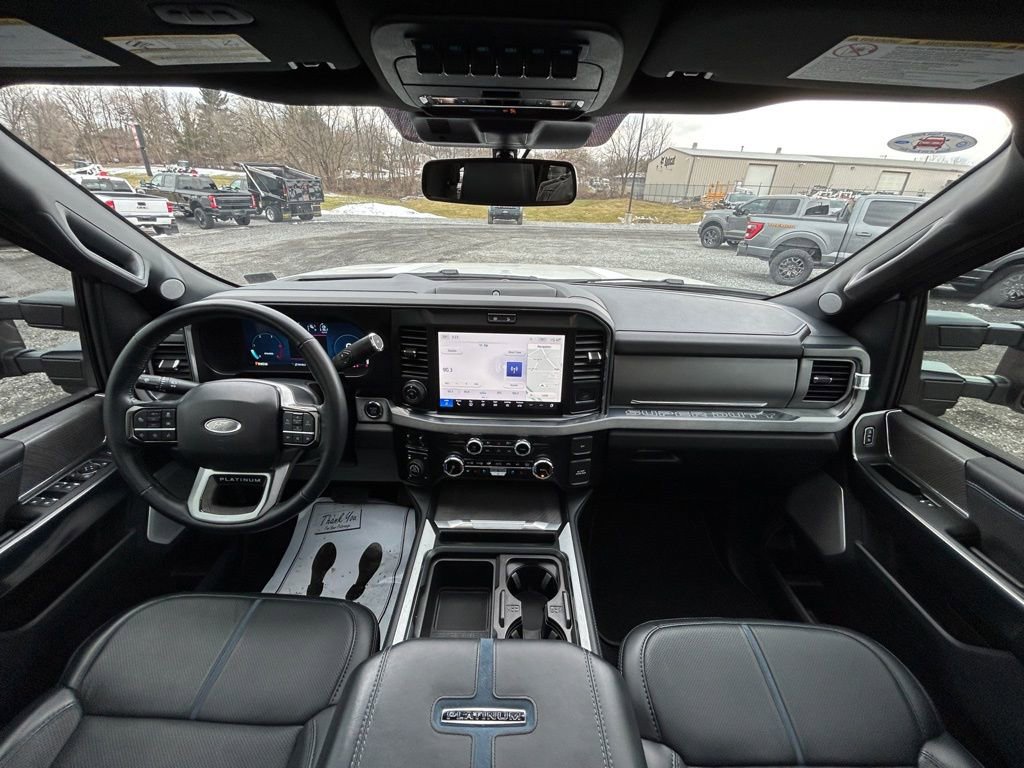 Used 2025 Ford F350 Platinum w/ Tremor Off-Road Package image 2