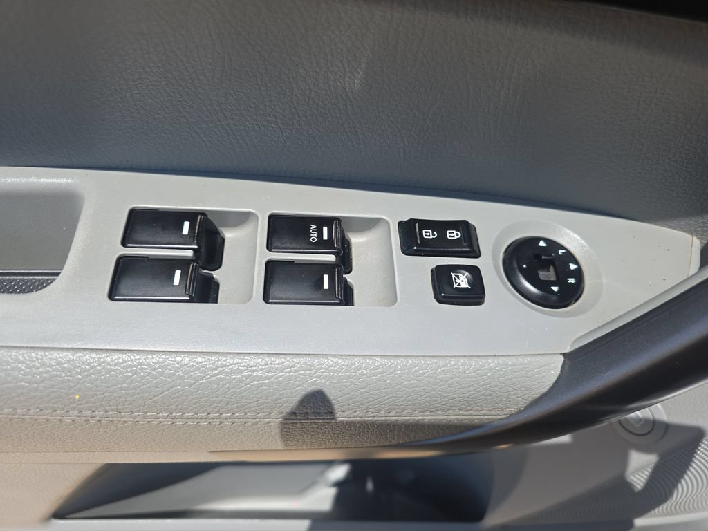Used 2014 Kia Sorento LX AWD/4WD image 24