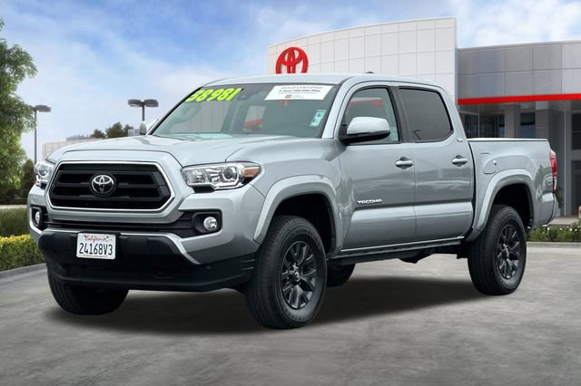 Certified 2023 Toyota Tacoma SR5 w/ Technology Package AWD/4WD image 10