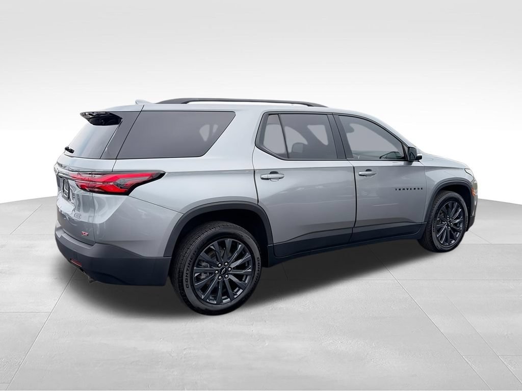Used 2023 Chevrolet Traverse RS w/ LPO, Floor Liner Package AWD/4WD image 8