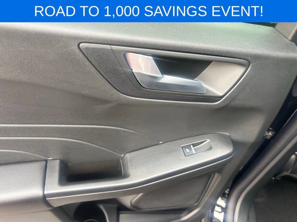 Used 2025 Ford Escape ST-Line Select w/ Tech Pack #1 image 16