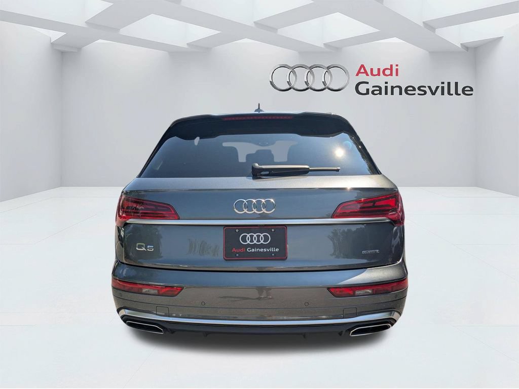 Used 2023 Audi Q5 2.0T Premium w/ Convenience Package AWD/4WD image 5