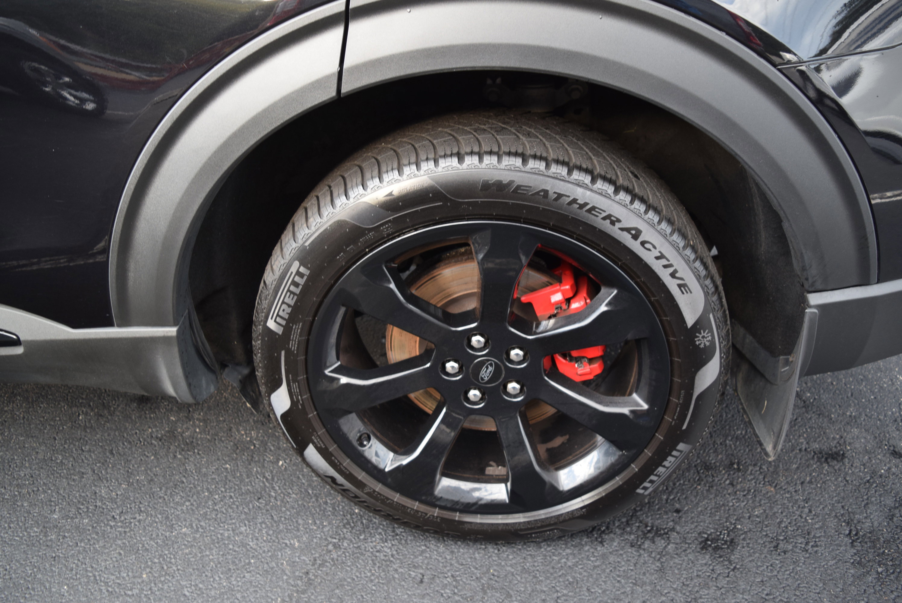 Certified 2022 Ford Explorer ST w/ Equipment Group 401A image 7