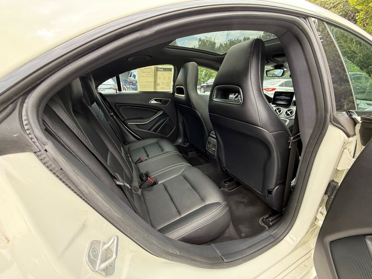 Used 2018 Mercedes-Benz CLA 250 image 12
