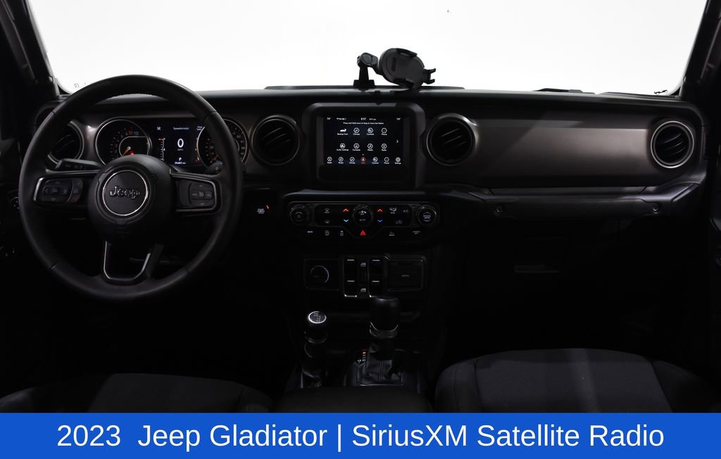 Used 2023 Jeep Gladiator Sport AWD/4WD image 9