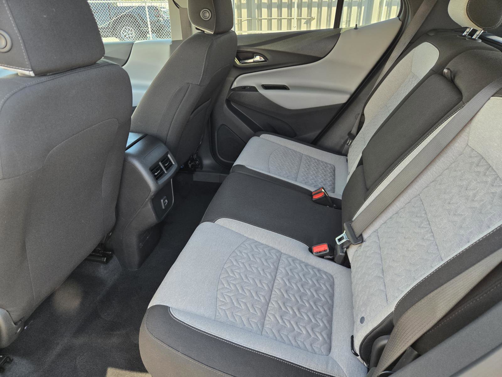 Used 2023 Chevrolet Equinox LS w/ LS Convenience Package image 25