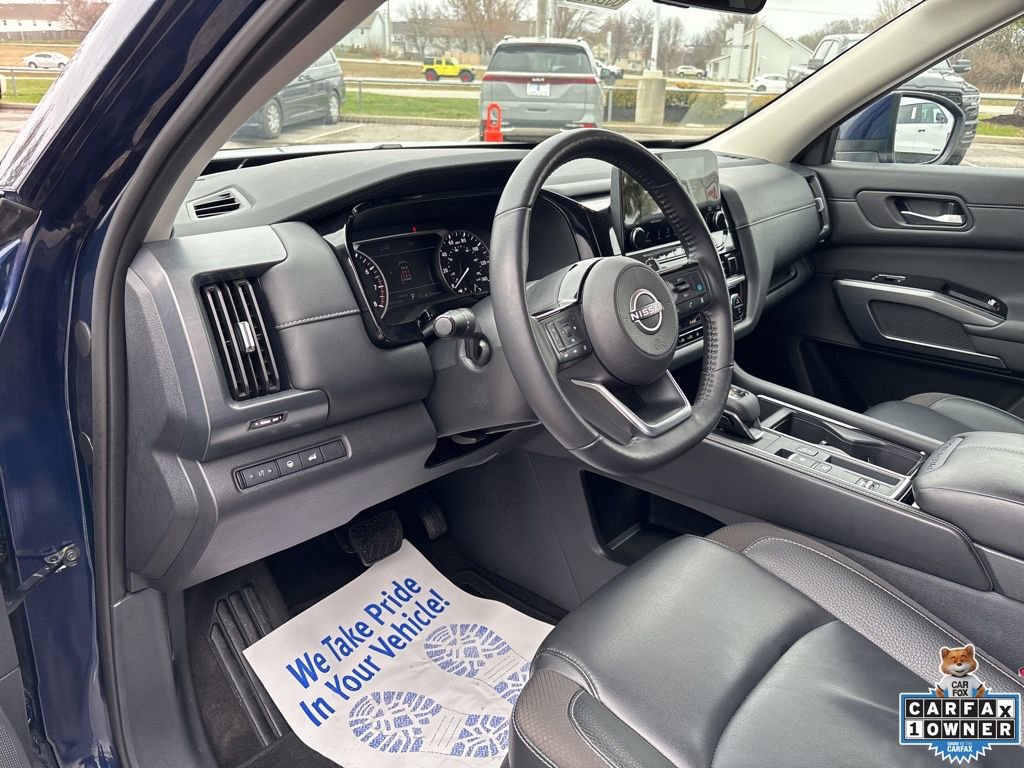 Used 2025 Nissan Pathfinder SL image 62