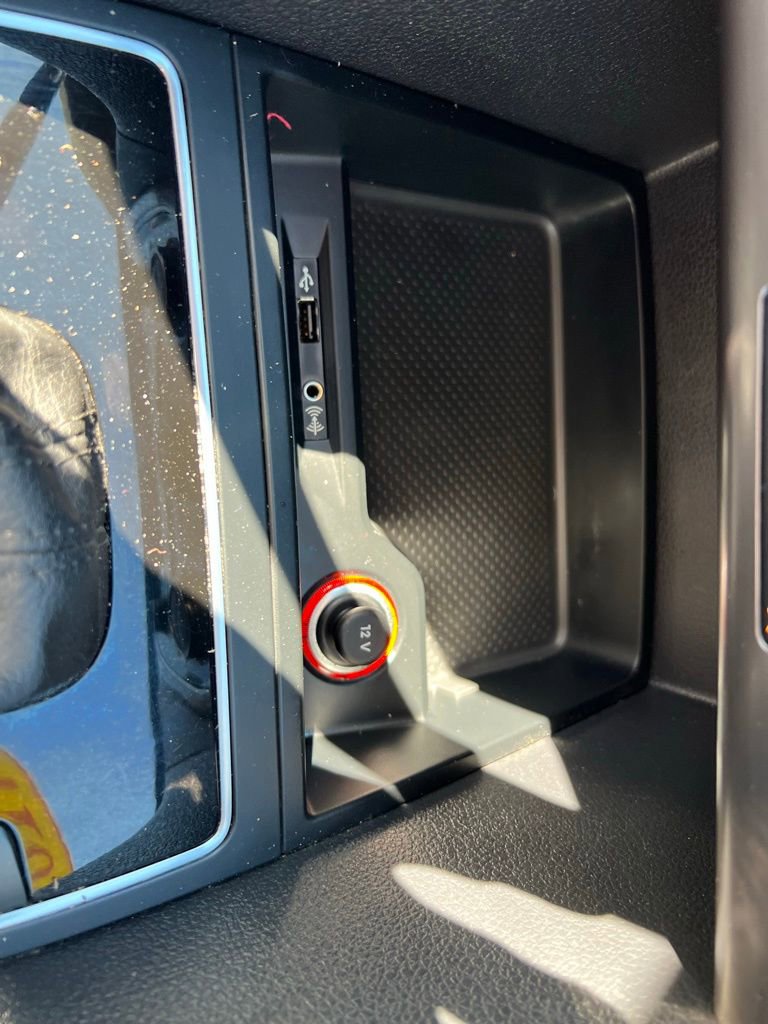 Used 2017 Volkswagen Passat 1.8T R-Line image 34