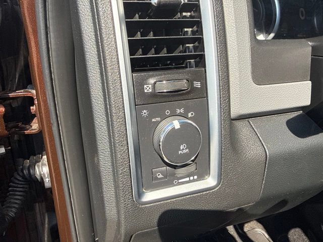 Used 2015 RAM 1500 Outdoorsman AWD/4WD image 17