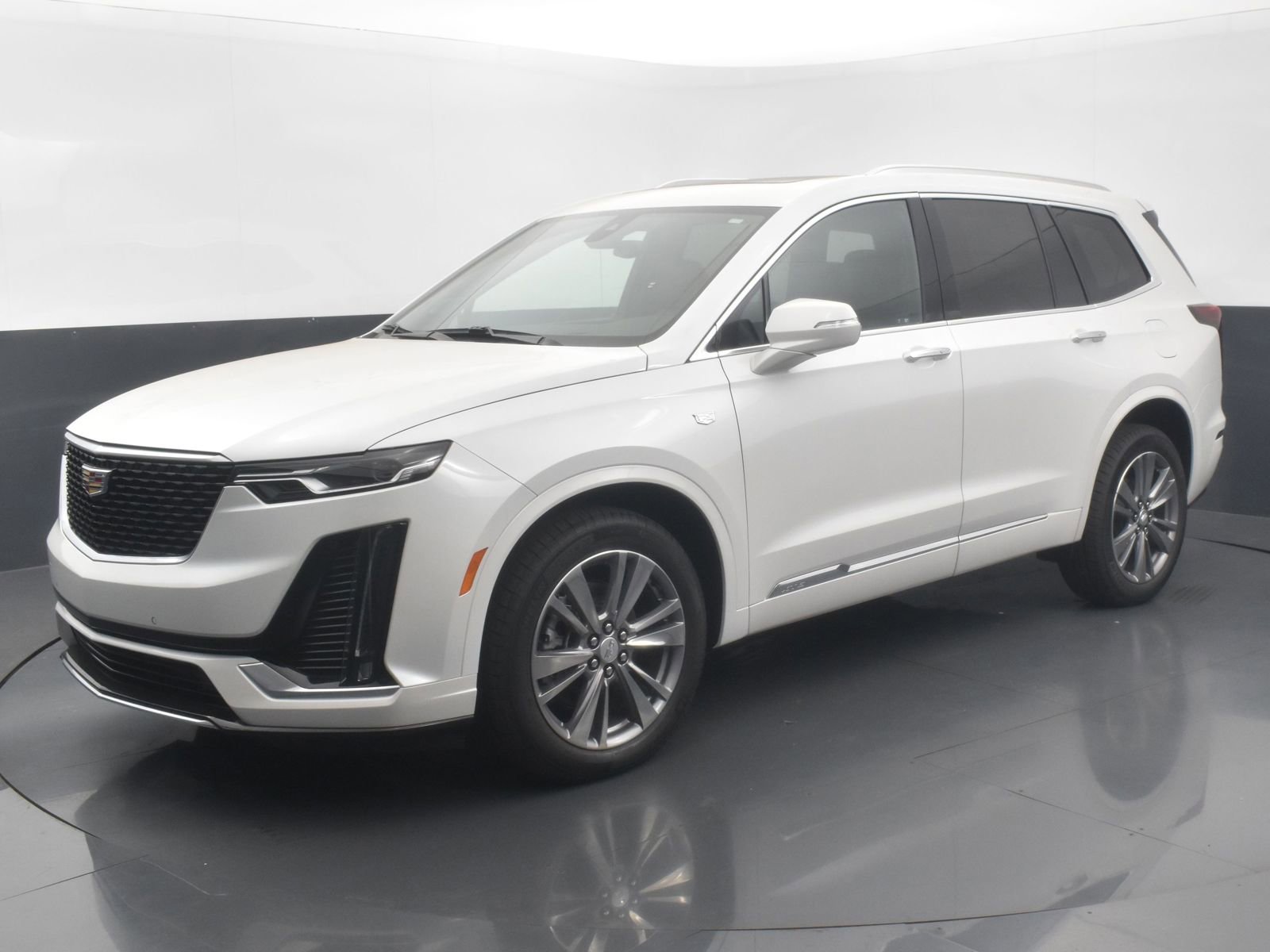 Used 2025 Cadillac XT6 Premium Luxury
