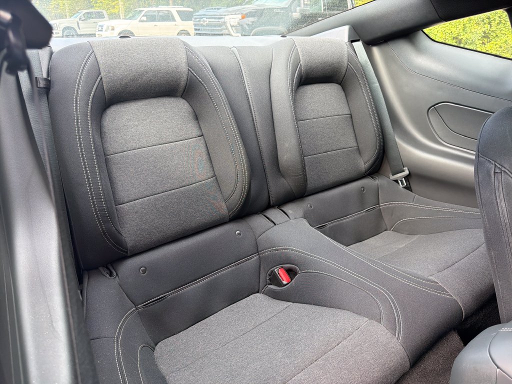 Used 2025 Ford Mustang Coupe RWD image 37