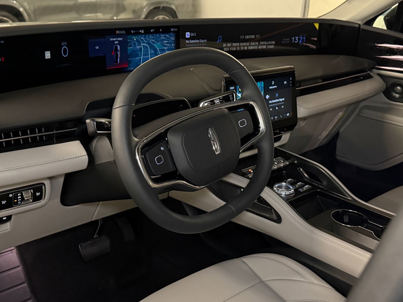 New 2026 Lincoln Nautilus Premier w/ Equipment Group 102A image 22