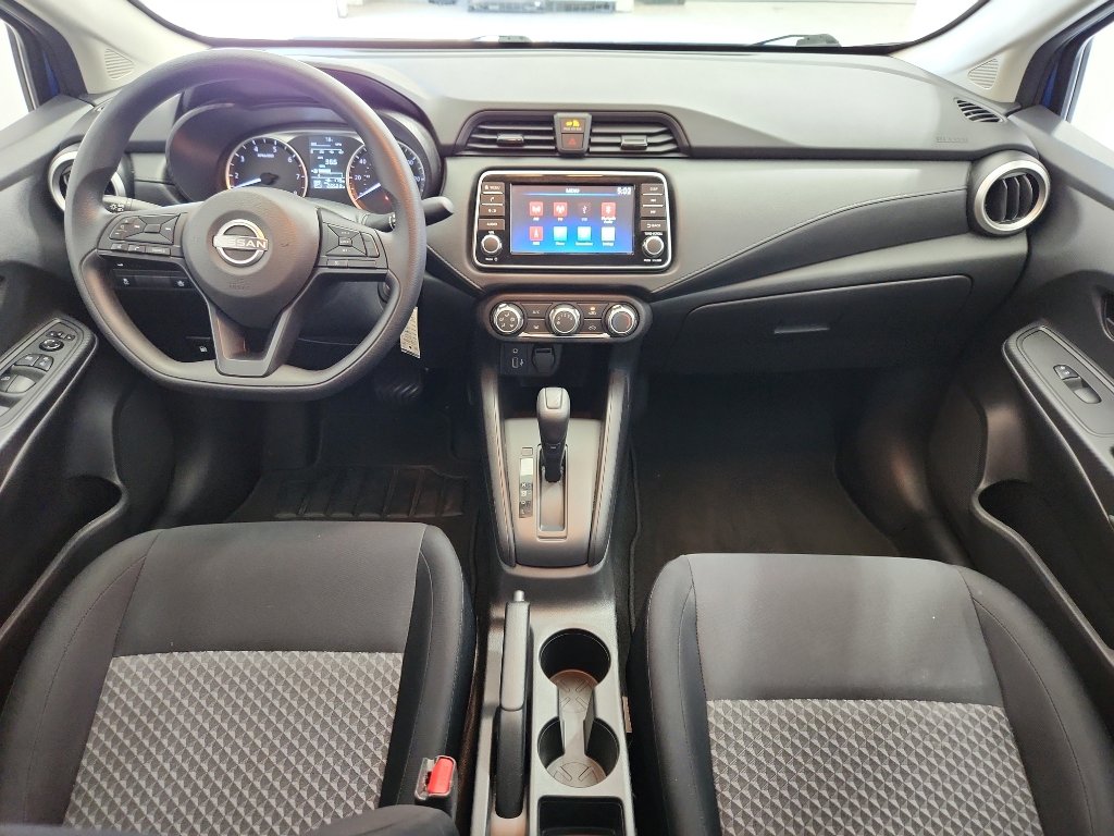 Used 2023 Nissan Versa S w/ Trunk Package image 7