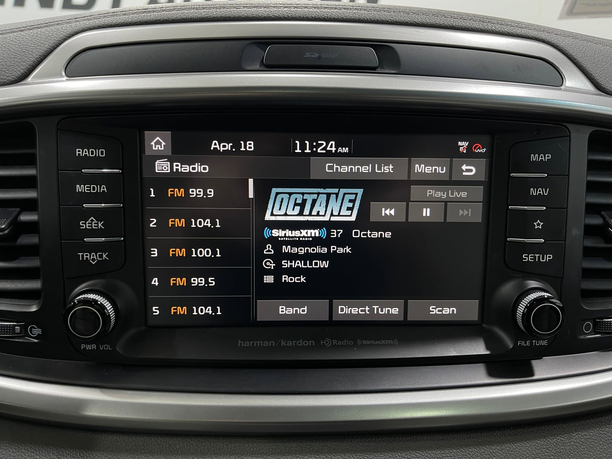 Used 2020 Kia Sorento SX image 23