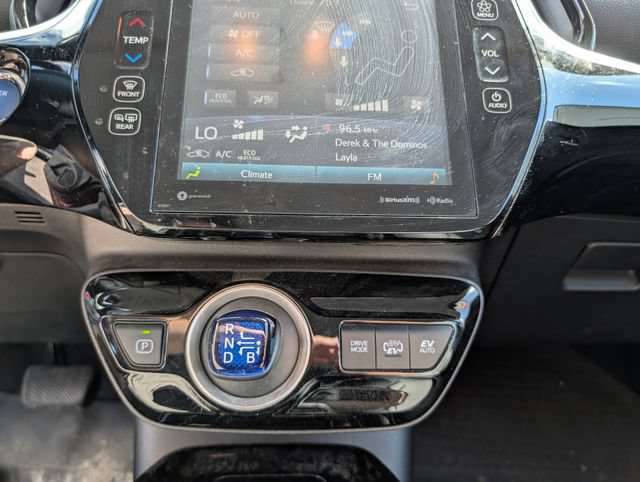 Used 2022 Toyota Prius Prime XLE FWD image 23