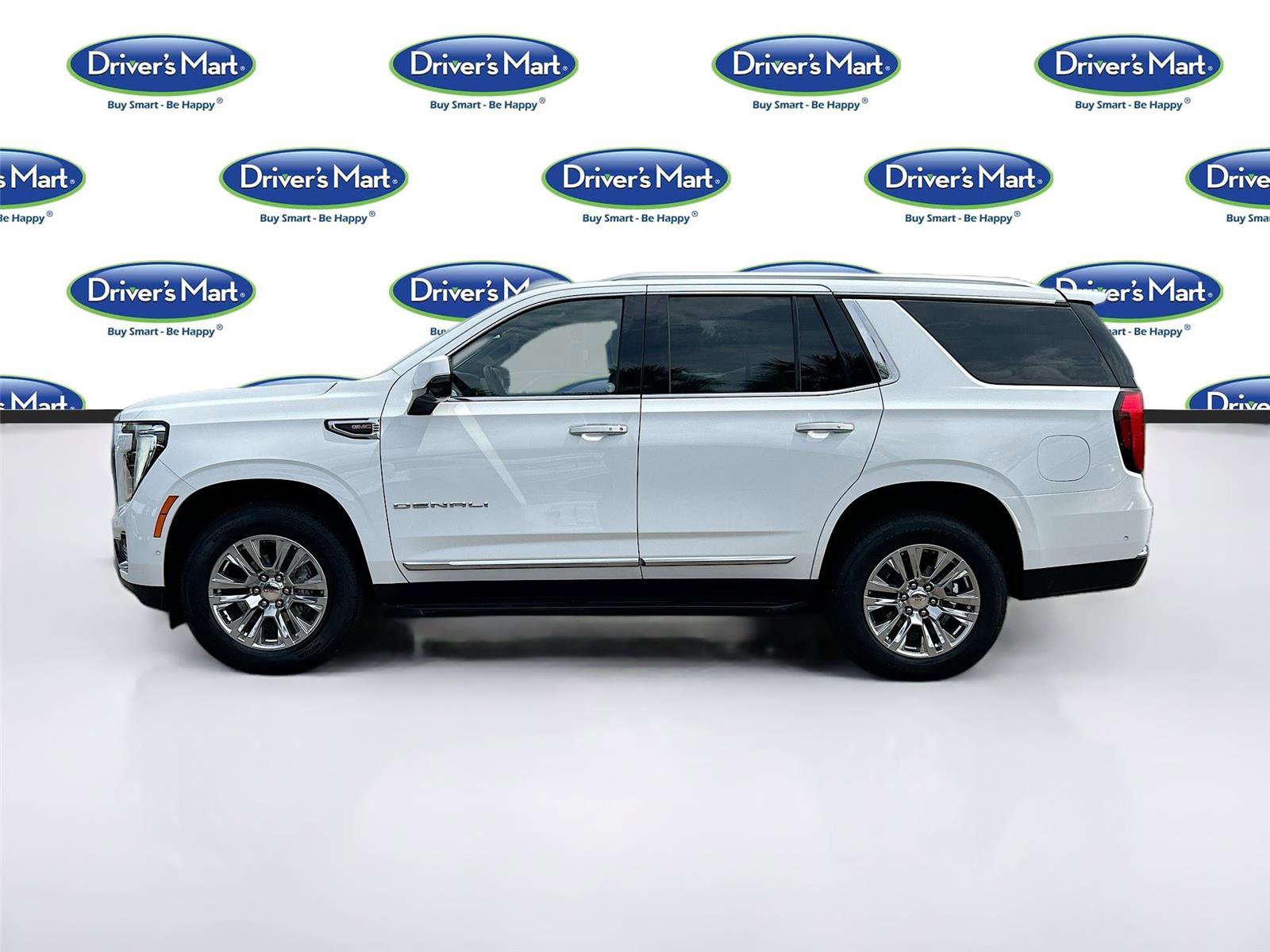 Used 2025 GMC Yukon Denali RWD image 4