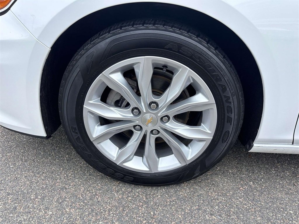 Used 2023 Chevrolet Malibu LT image 7