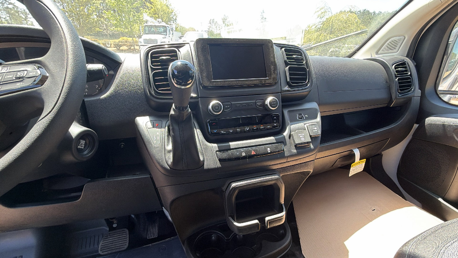 New 2026 RAM ProMaster 2500 w/ Convenience Group image 25