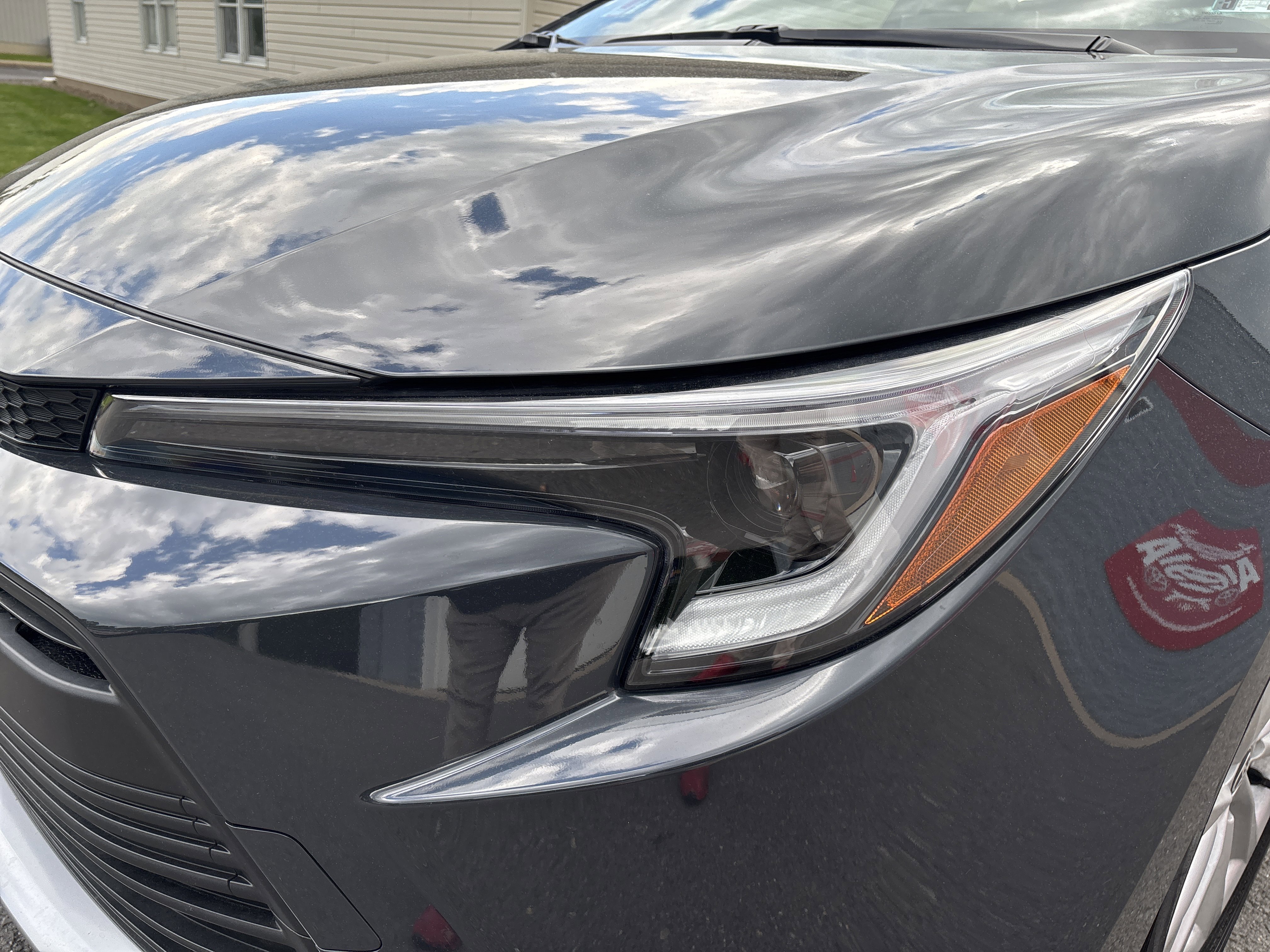 Certified 2025 Toyota Corolla XLE FWD image 10