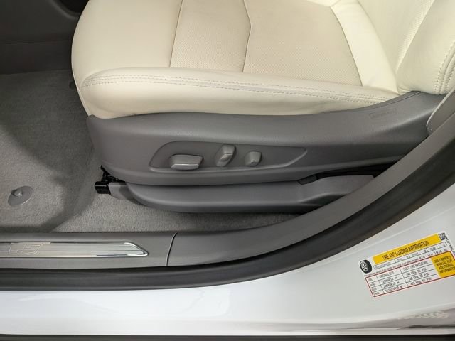 Certified 2023 Cadillac XT5 Premium Luxury image 19