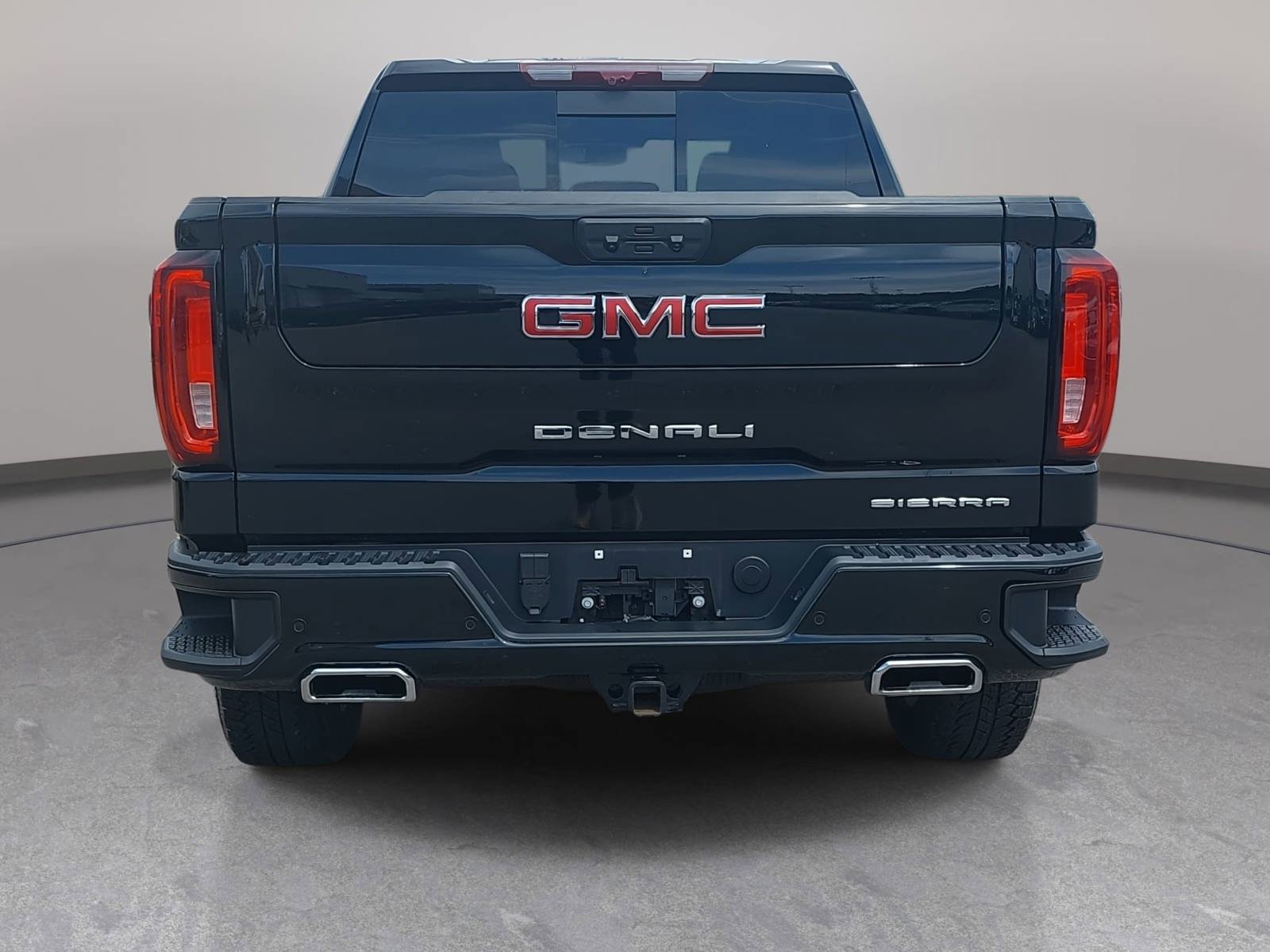 Used 2025 GMC Sierra 1500 Denali w/ Technology Package AWD/4WD image 6