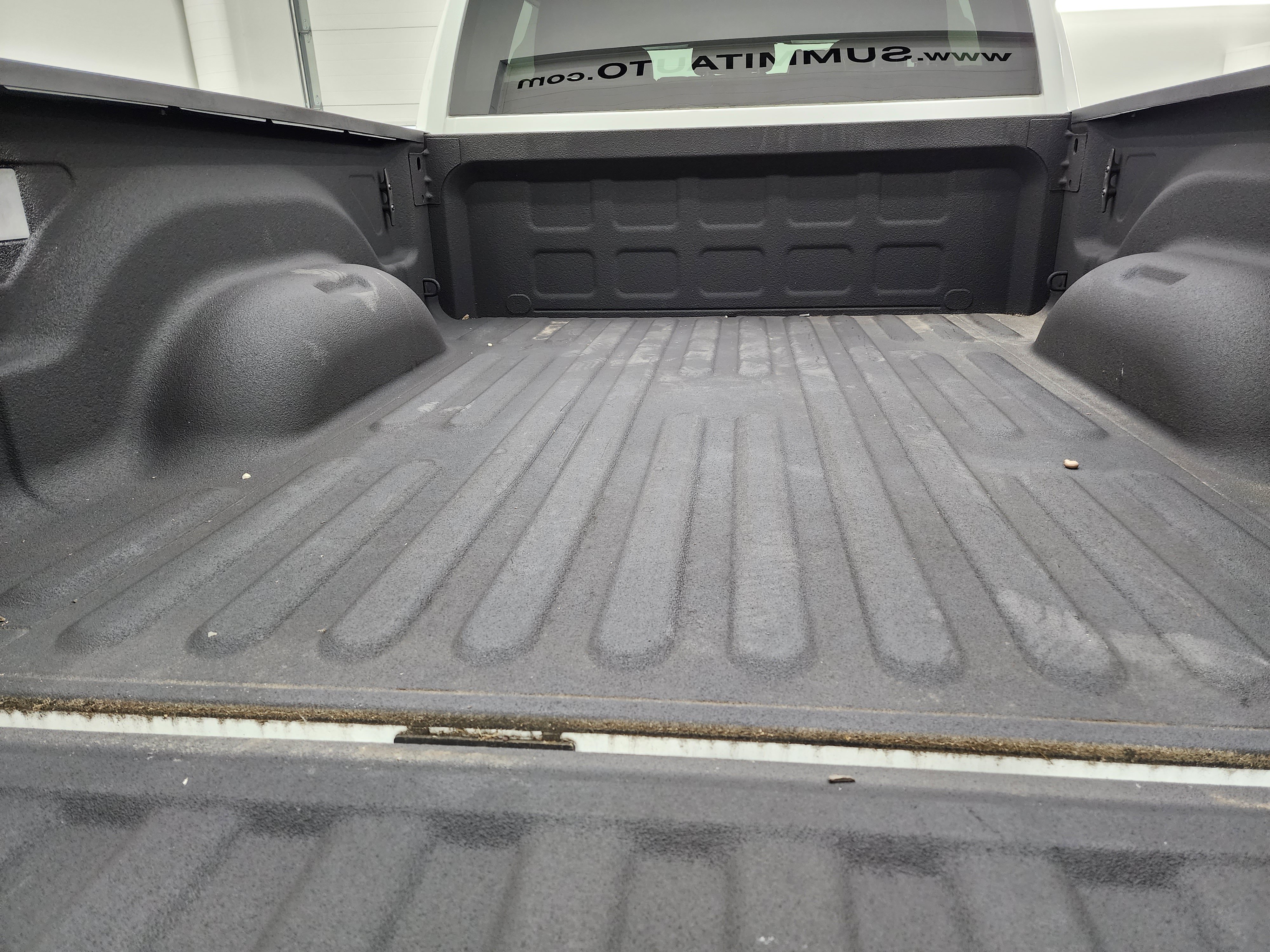 Used 2022 RAM 3500 Big Horn w/ Protection Group AWD/4WD image 27