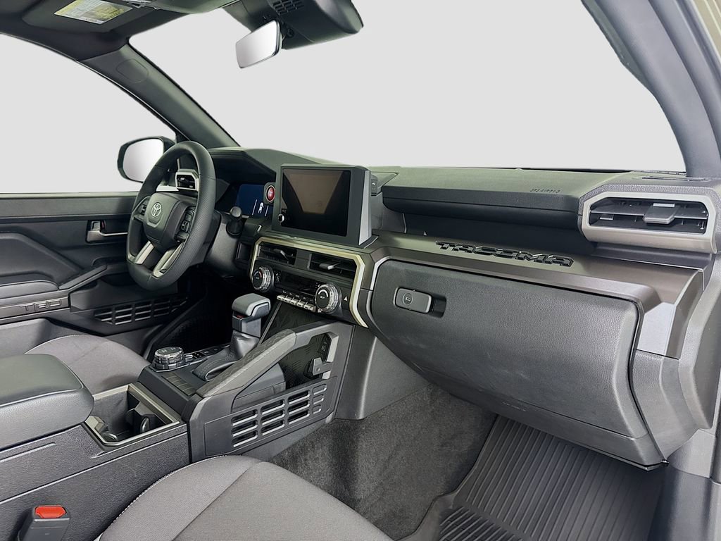 Used 2025 Toyota Tacoma TRD Sport image 25