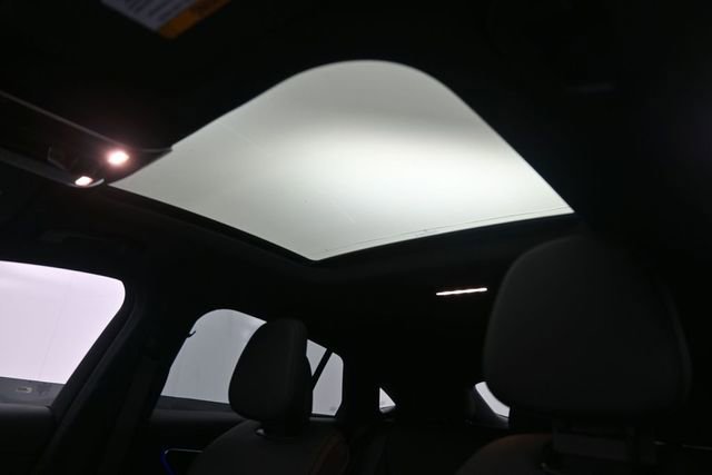 New 2026 Mercedes-Benz GLC 300 4MATIC image 2