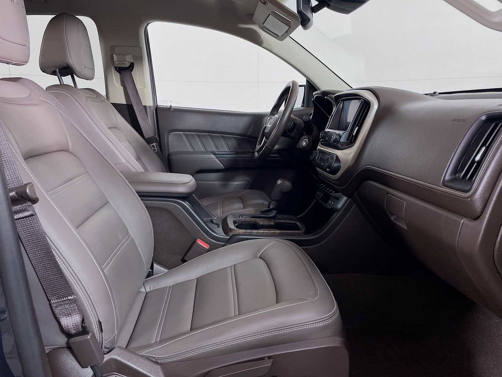 Used 2021 GMC Canyon Denali image 26