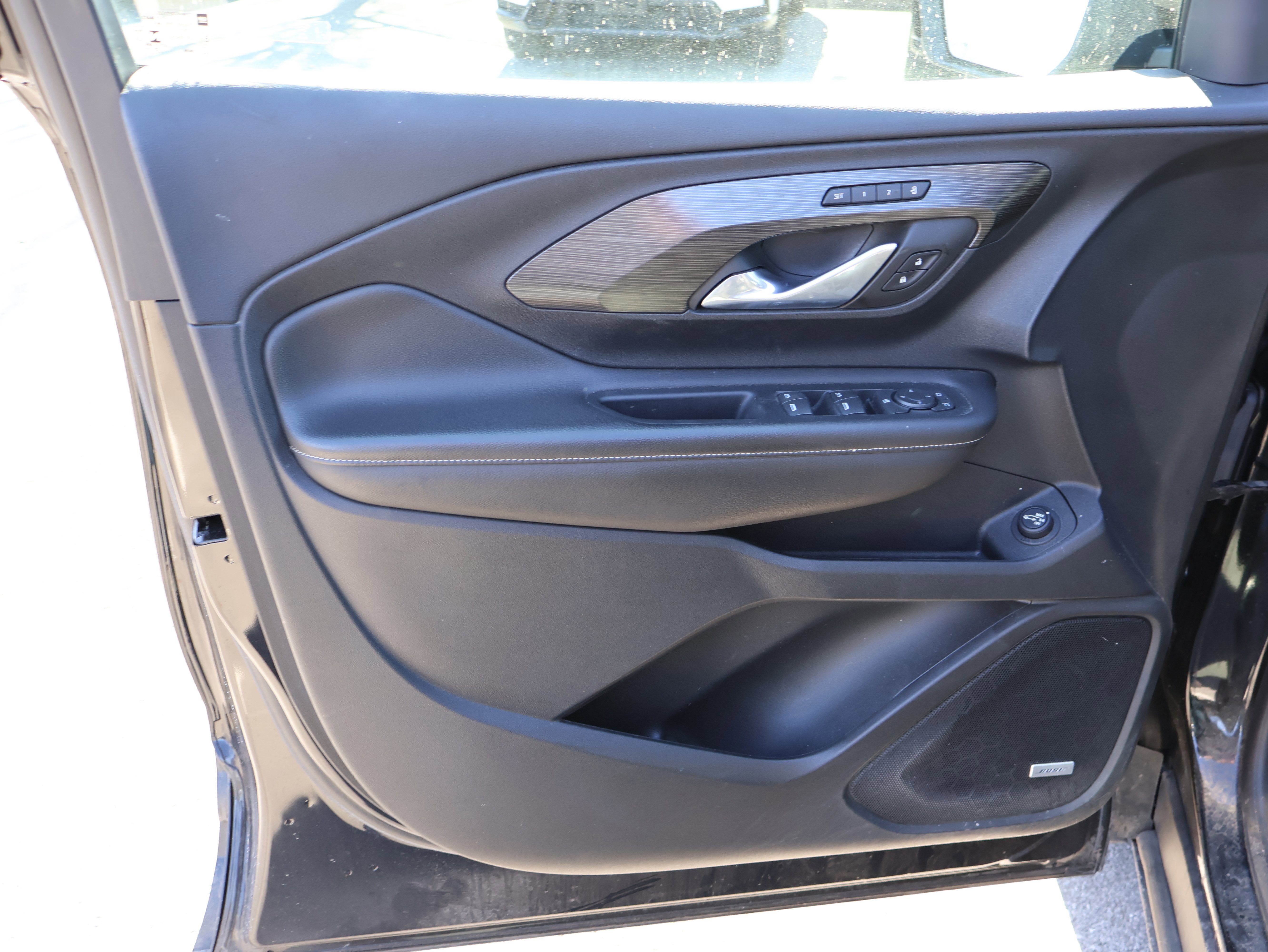 Used 2022 GMC Terrain SLT w/ Infotainment Package II image 20