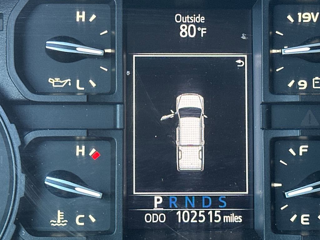 Used 2020 Toyota Tundra SR image 26