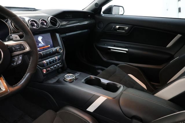 Used 2022 Ford Mustang Shelby GT500 w/ Carbon Fiber Track Pack image 92