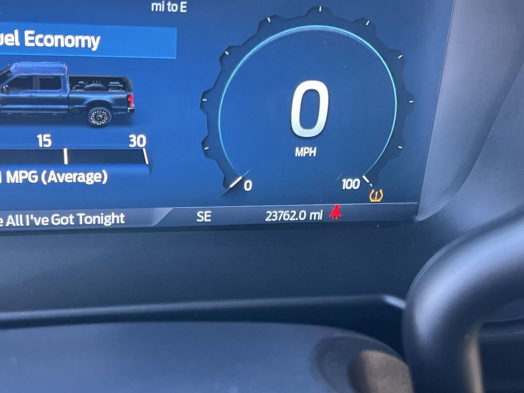 Used 2024 Ford F250 Lariat w/ Chrome Package image 18