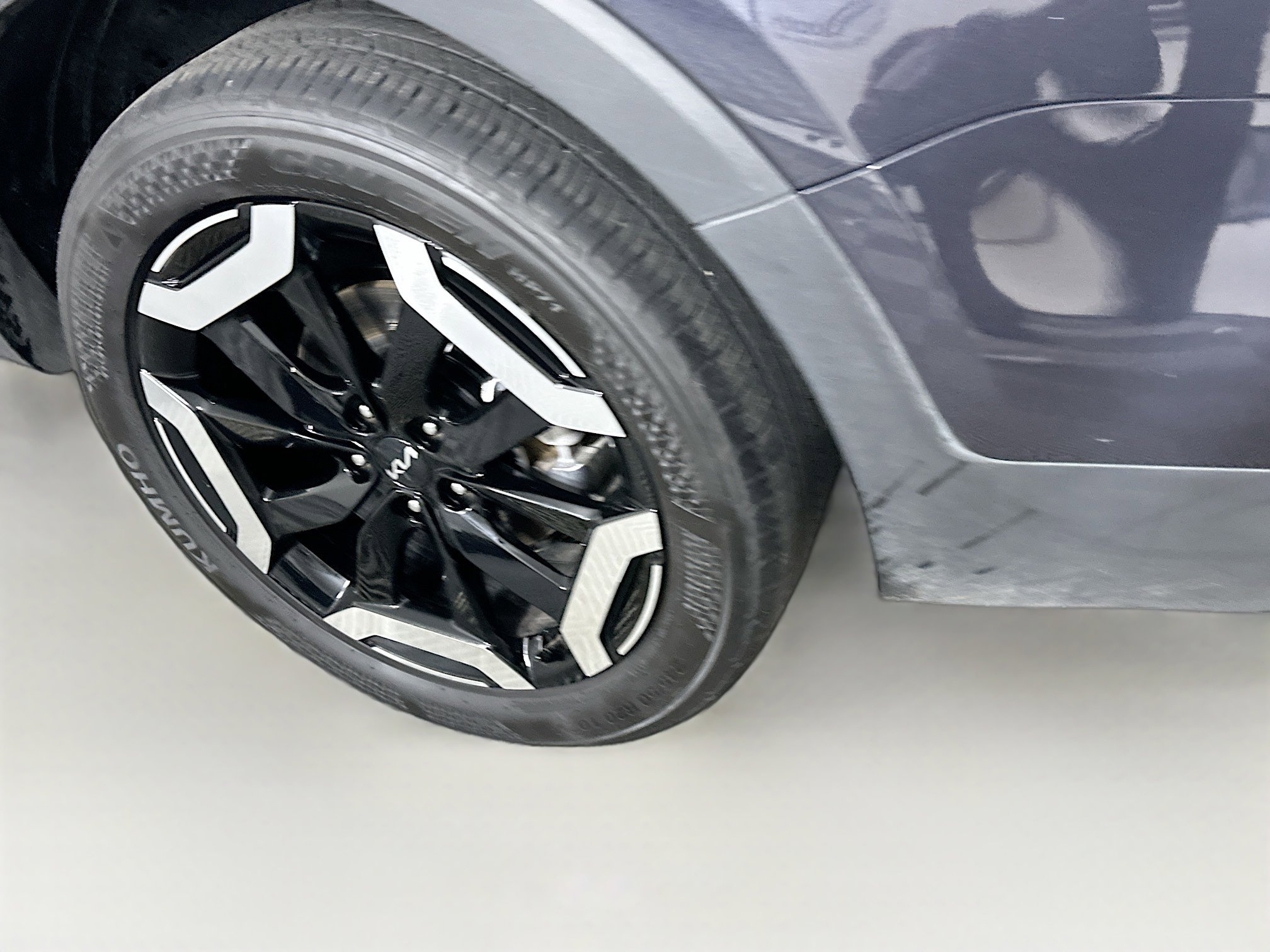 Used 2025 Kia Telluride S image 11