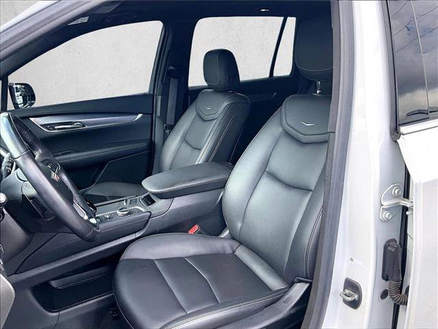 Used 2023 Cadillac XT6 Luxury image 27