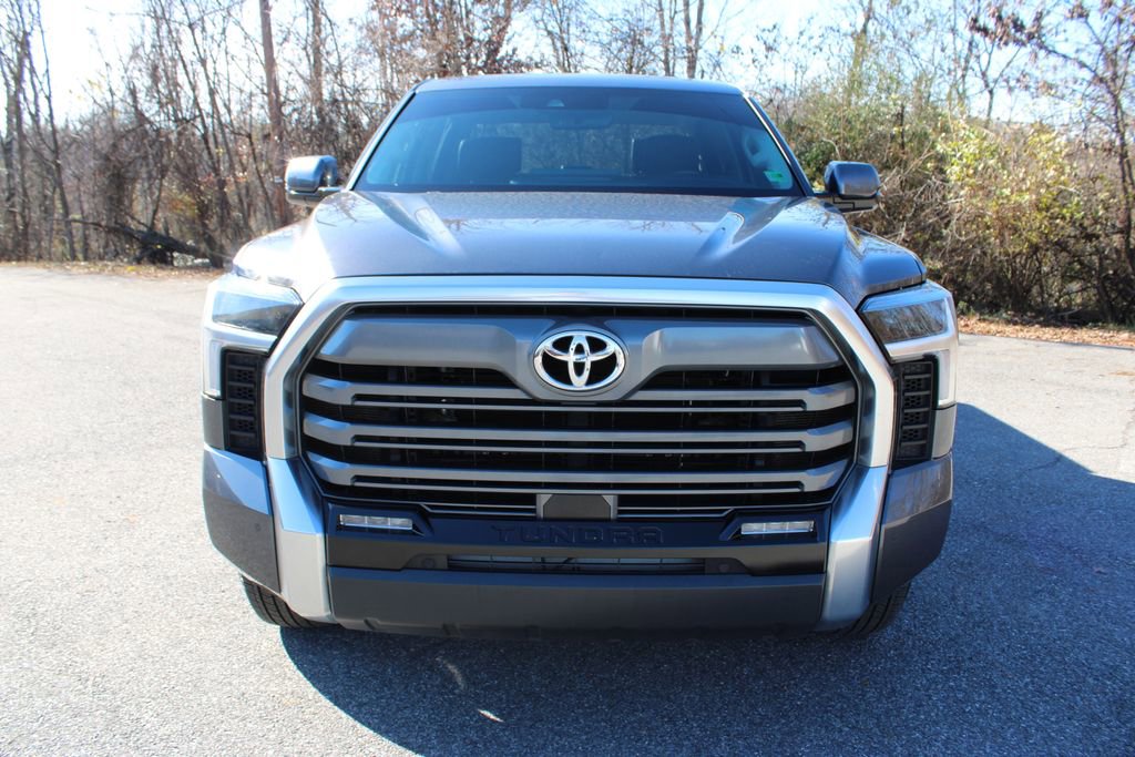 Used 2022 Toyota Tundra Limited image 4