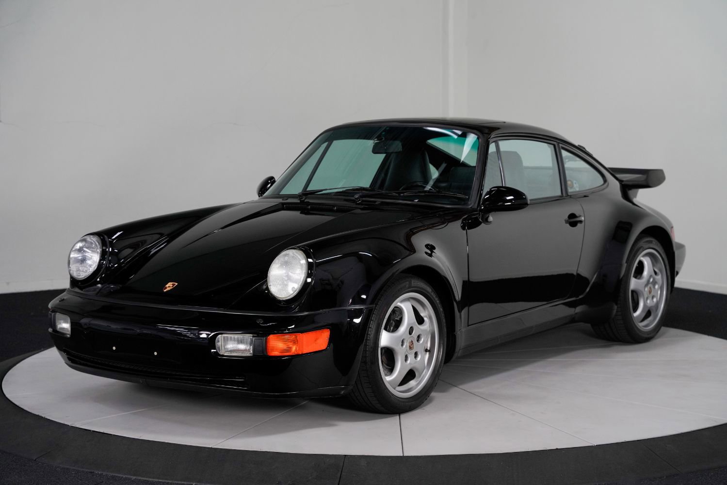 Used 1991 Porsche 911 Turbo image 8