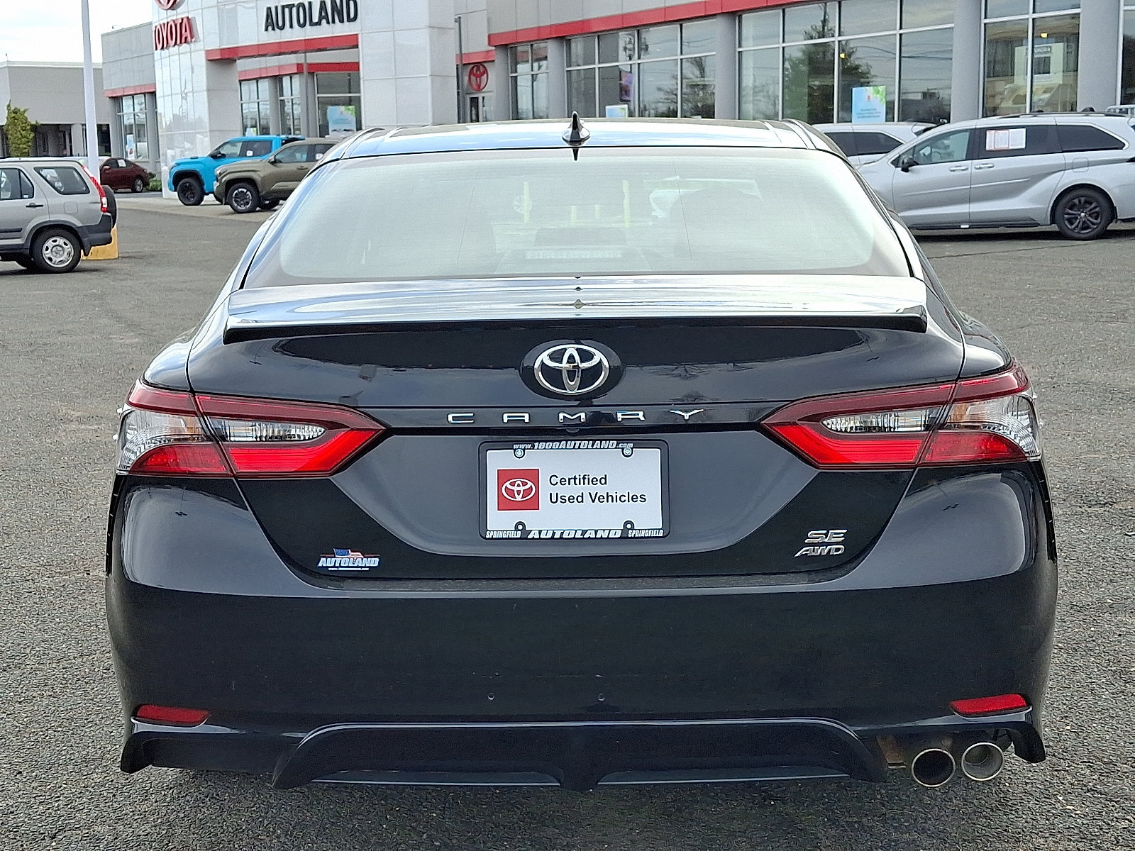 Certified 2024 Toyota Camry SE w/ Cold Weather Package AWD/4WD image 6