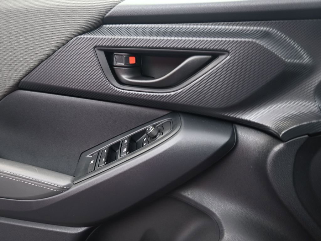 Used 2024 Subaru Crosstrek 2.0i Premium image 13