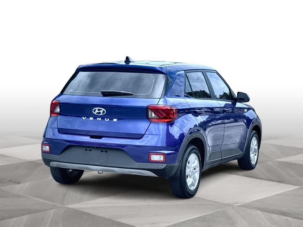 Used 2021 Hyundai Venue SE FWD image 8