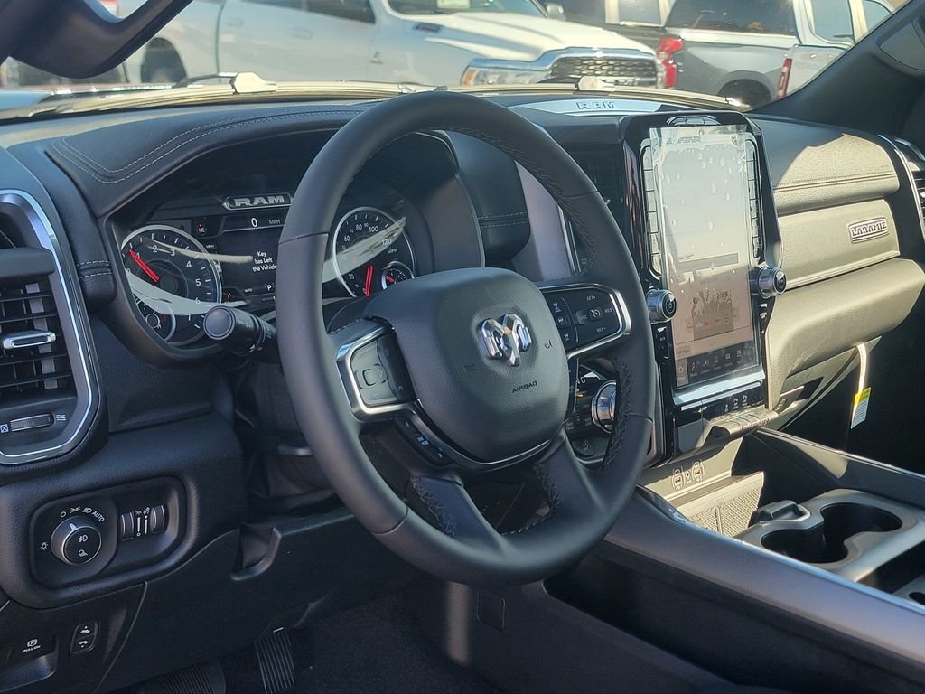New 2026 RAM 1500 Laramie AWD/4WD image 7