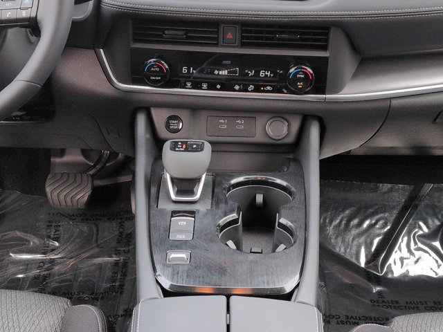 Certified 2026 Nissan Rogue SV FWD image 19