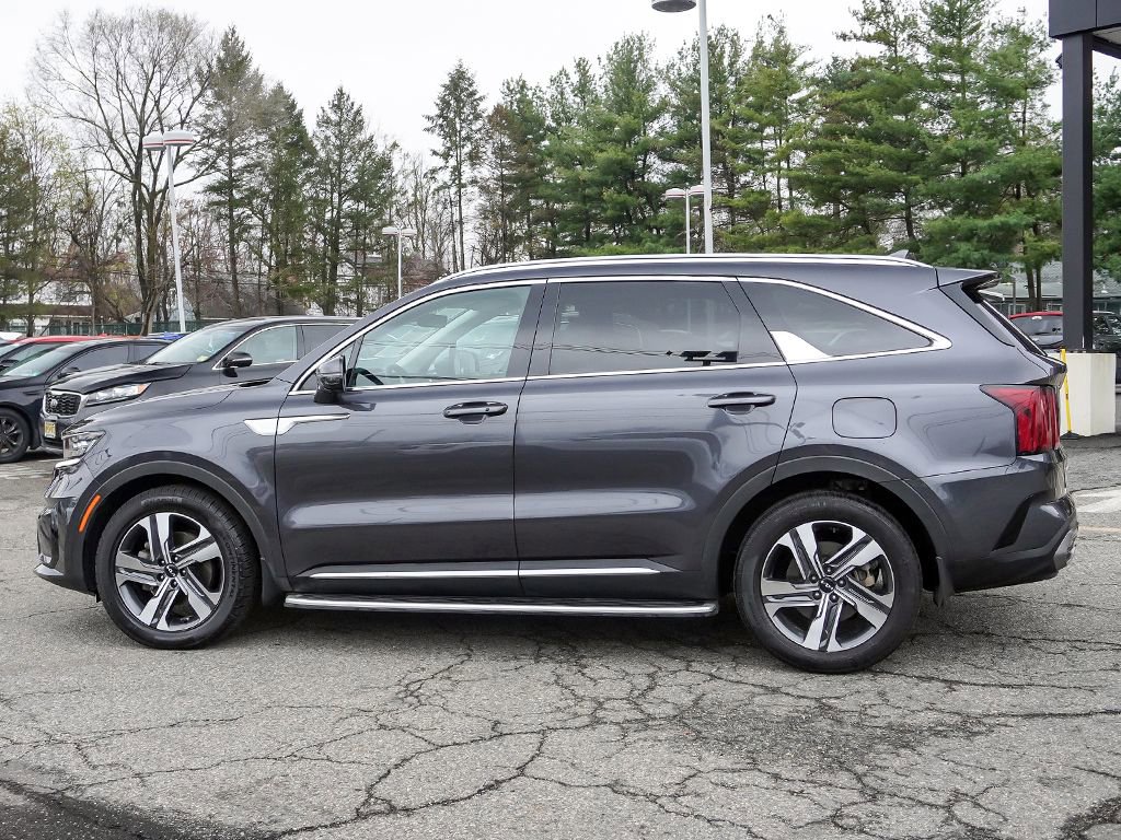 Used 2023 Kia Sorento SX Prestige image 22