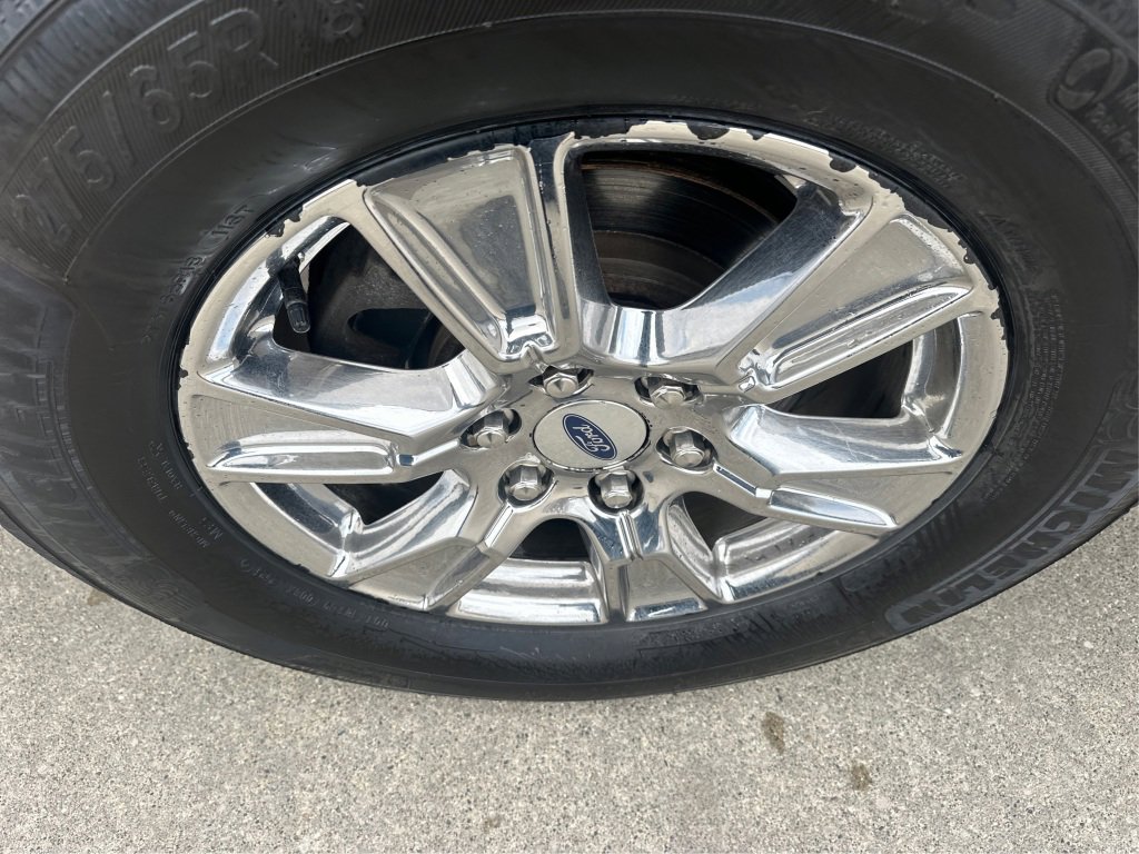 Used 2015 Ford F150 XLT w/ Equipment Group 301A Mid image 16