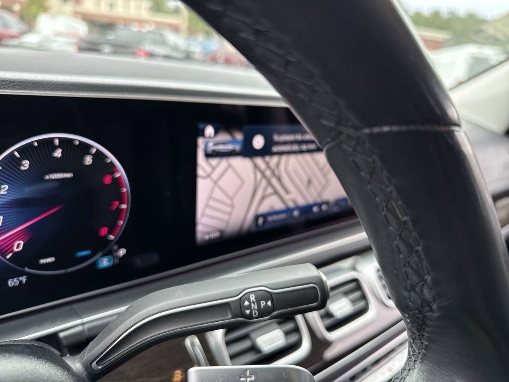 Used 2024 Mercedes-Benz GLS 450 4MATIC image 17