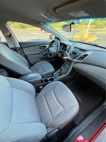 Used 2016 Hyundai Elantra SE image 8