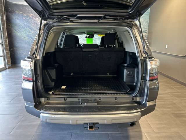 Used 2021 Toyota 4Runner TRD Off-Road AWD/4WD image 30