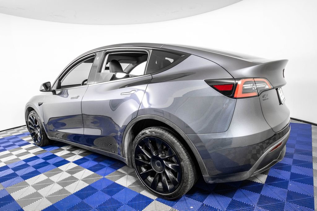 Used 2023 Tesla Model Y Long Range image 6