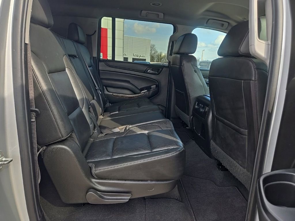 Used 2019 Chevrolet Suburban LT AWD/4WD image 23