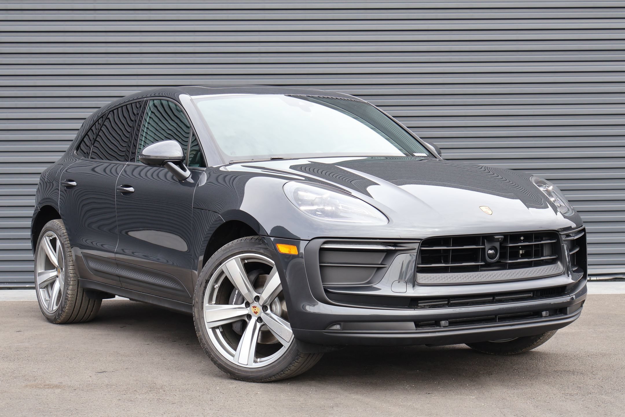 New 2026 Porsche Macan AWD/4WD image 7